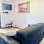 House Prua A Step From The *