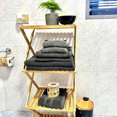 House Prua A Step From The *