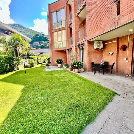 House Prua A Step From The Apartmán Bellano