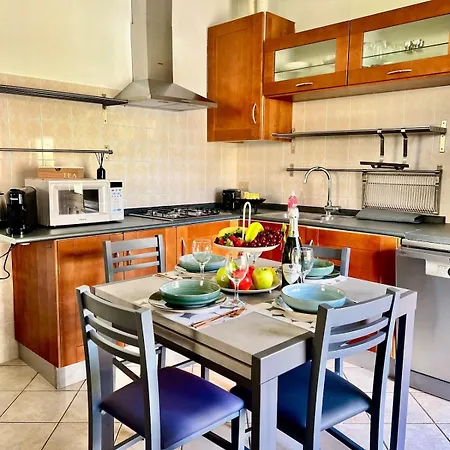 Apartment House Prua A Step From The