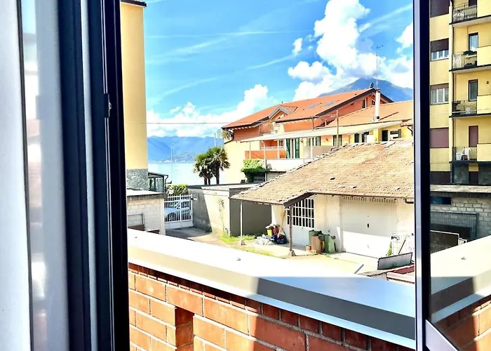 House Prua A Step From The בלאנו